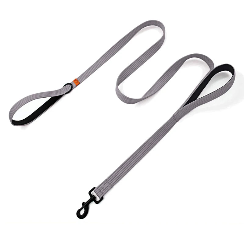 Stay in Charge – Durable, Padded Dual-Handle Dog Leash for All Breeds!