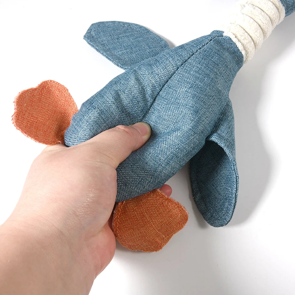 Durable Plush Goose Toy – Bite-Resistant, Squeaky & Great for Playtime